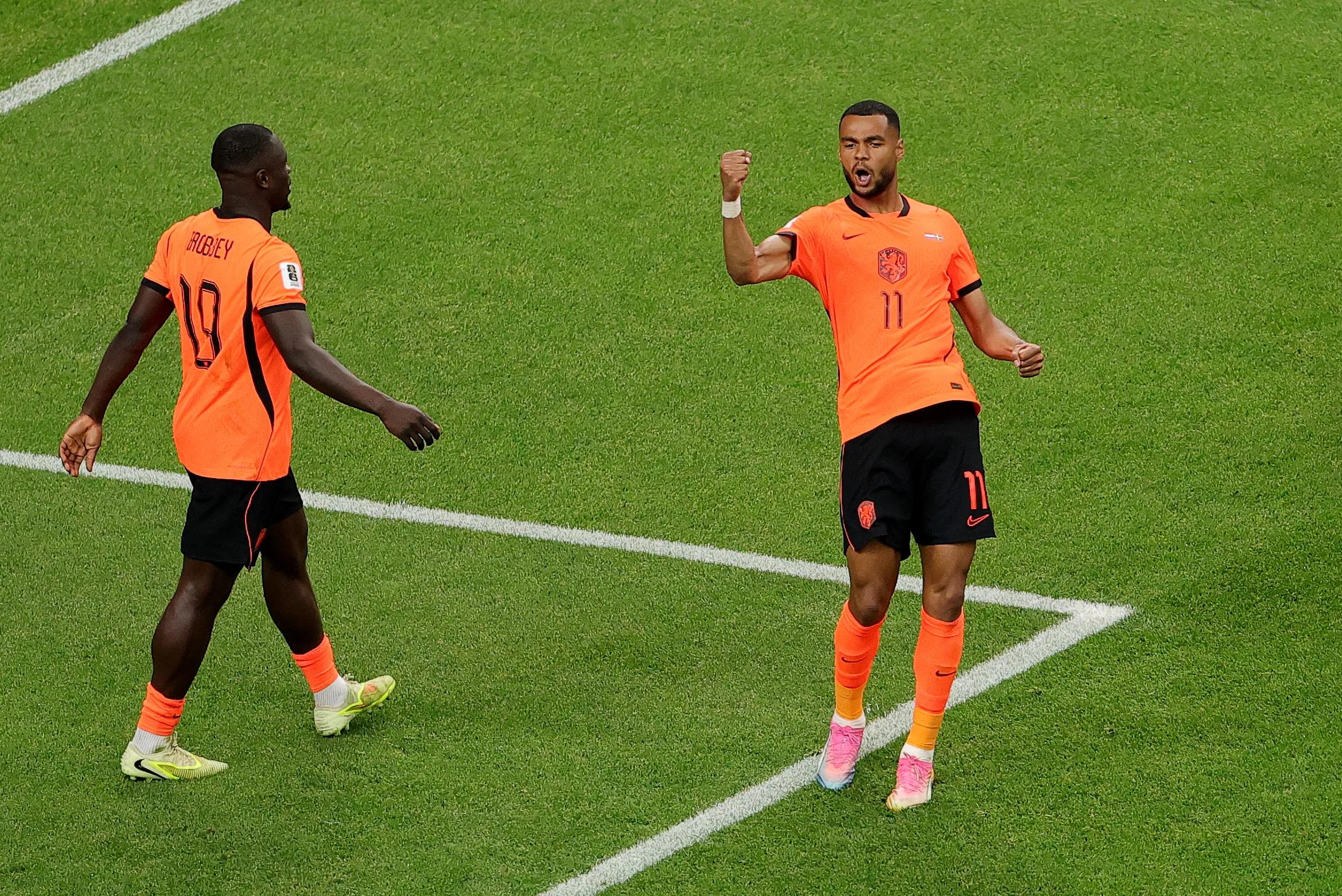 Gakpo, Brobbey 'proud' to emulate Robben and Van Persie